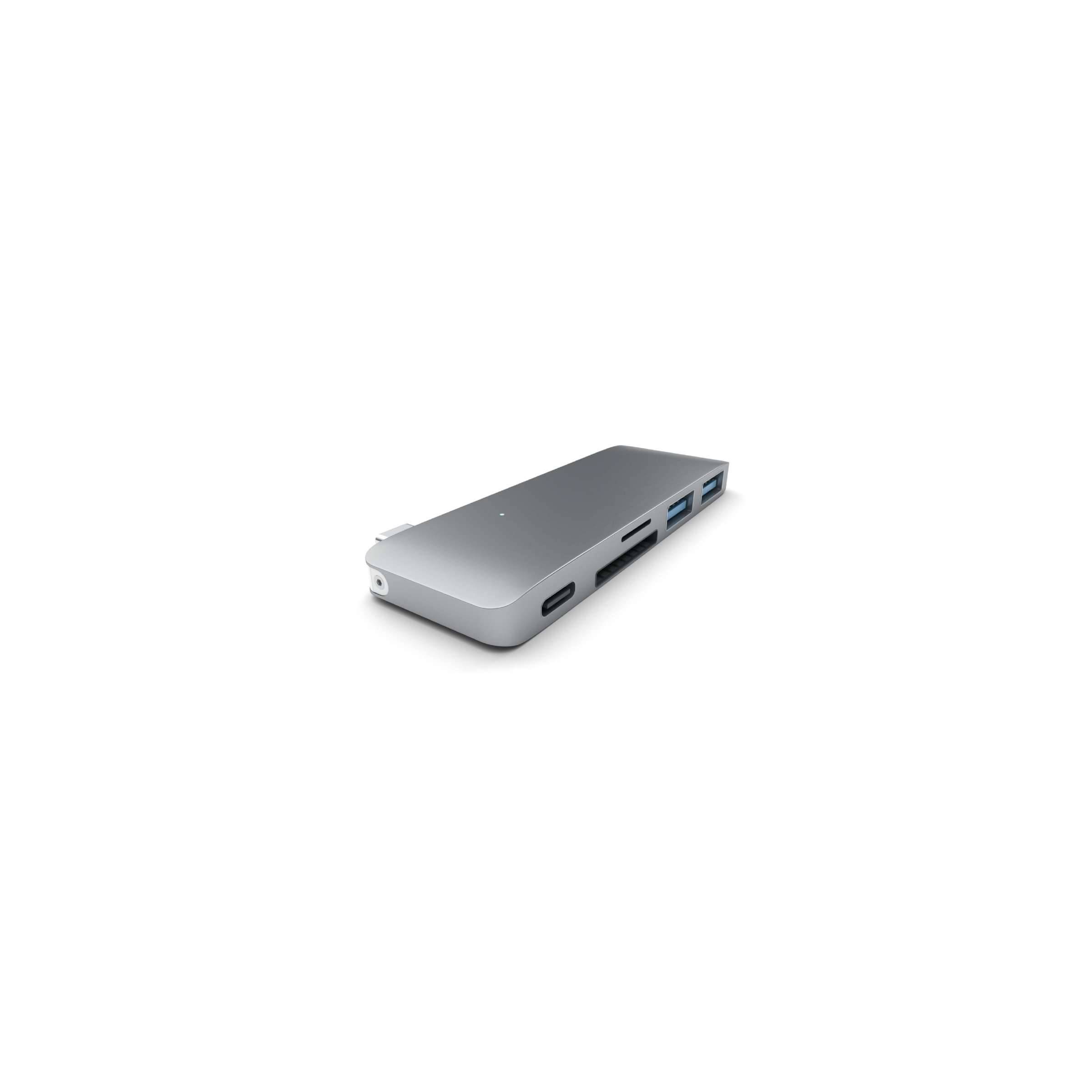 Bilde av Satechi Usb-c Pass Through Usb Hub - 3-in-1 Hub. Compatible With New Macbooks, Allowing Charge!, Farge Space Grey